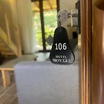 μούσες Hotel apartamentowy