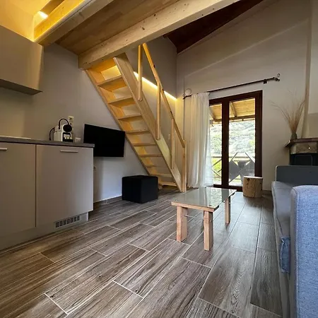 Aparthotel μούσες Kalavryta