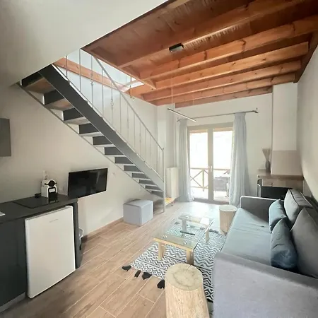 μούσες Aparthotel Kalavryta